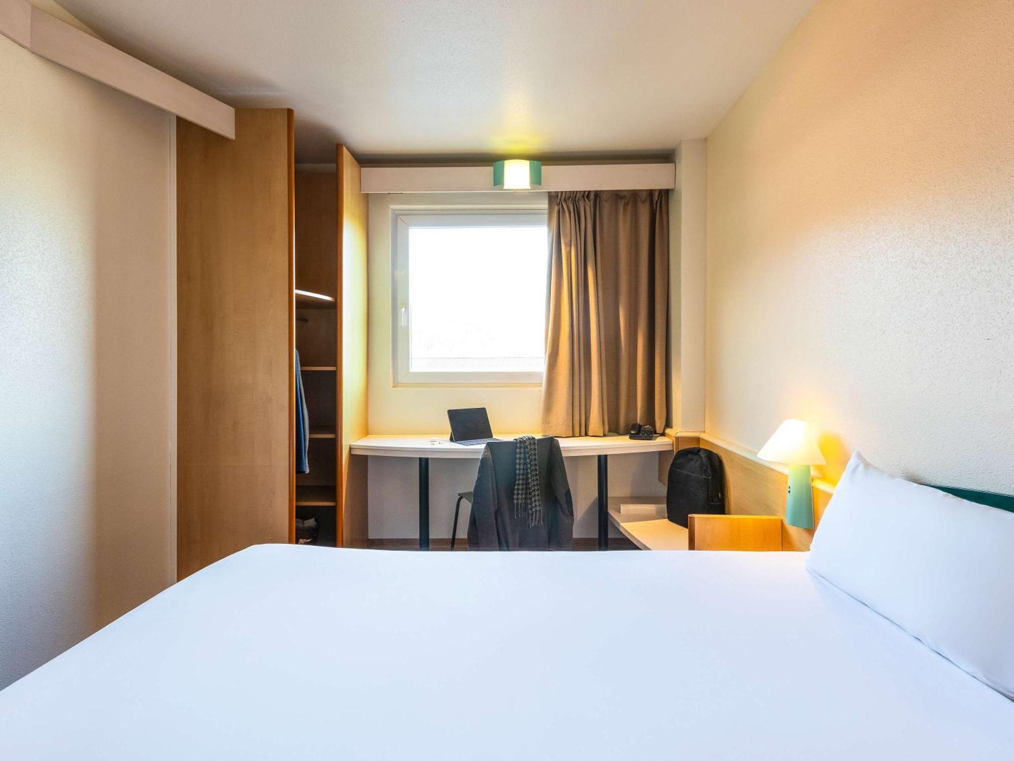 Ibis Bilbao Barakaldo Hotel Екстериор снимка