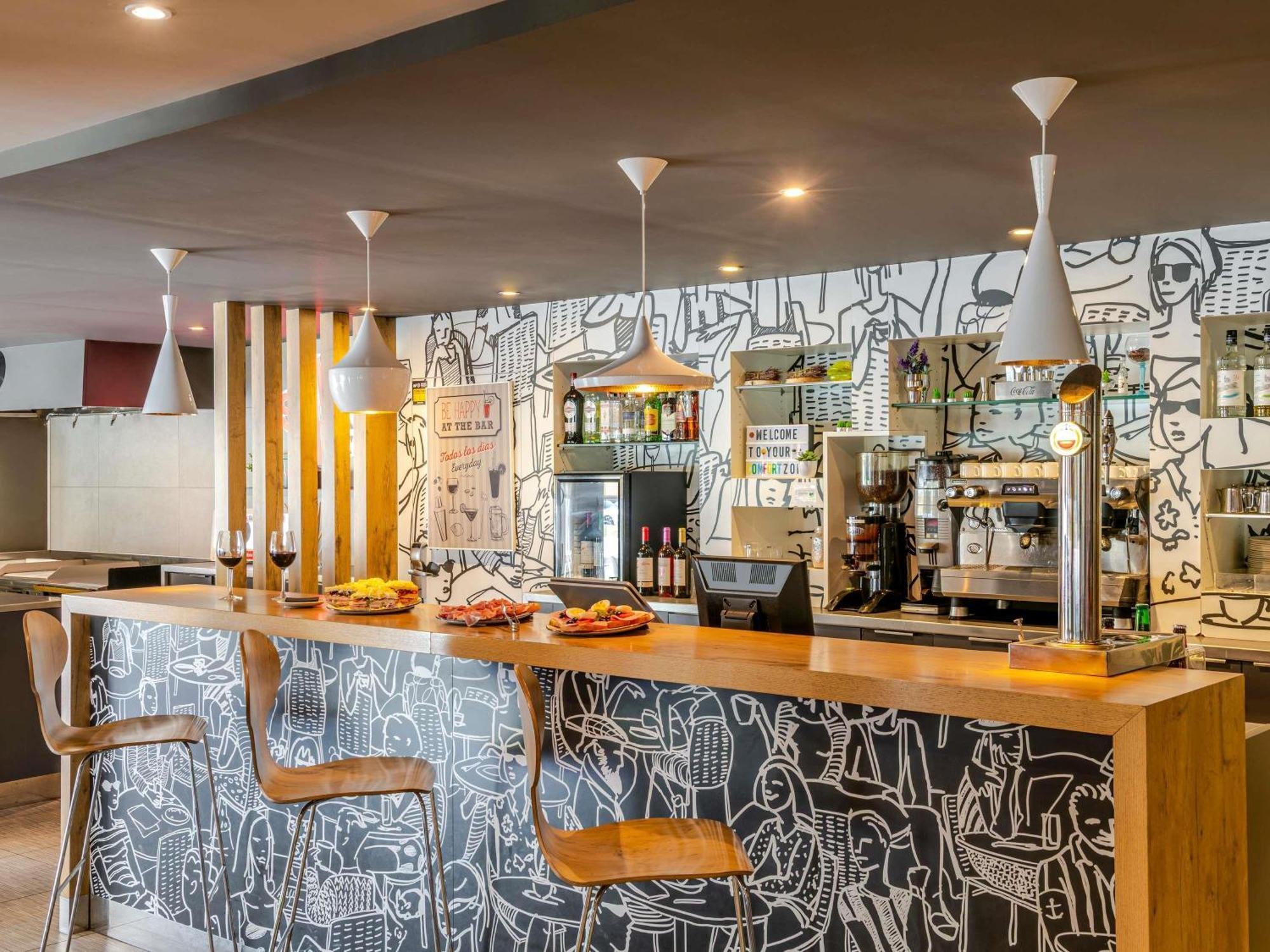 Ibis Bilbao Barakaldo Hotel Екстериор снимка