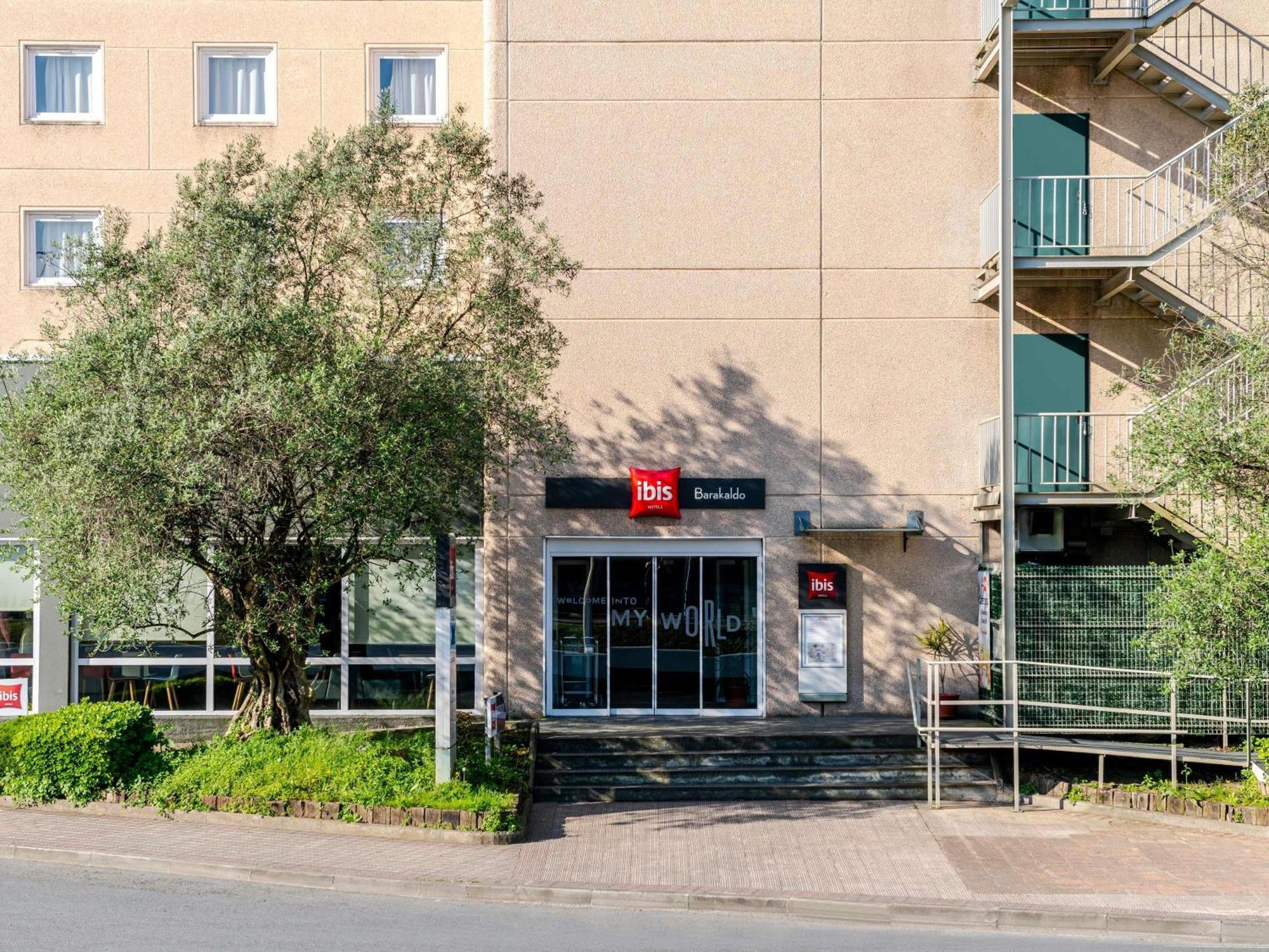 Ibis Bilbao Barakaldo Hotel Екстериор снимка